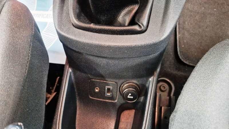 Ford Fiesta 1.2 82 CV Titanium