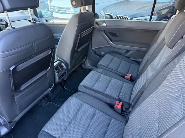 VOLKSWAGEN Touran 2.0 TDI 150 CV SCR DSG Highline BlueMotio