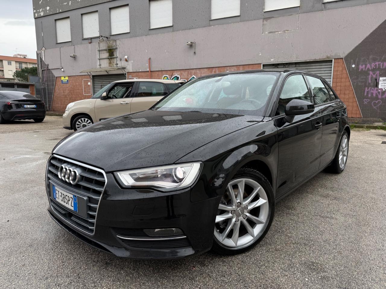 Audi A3 Restayling 1.6 TDI SportBack Full Full
