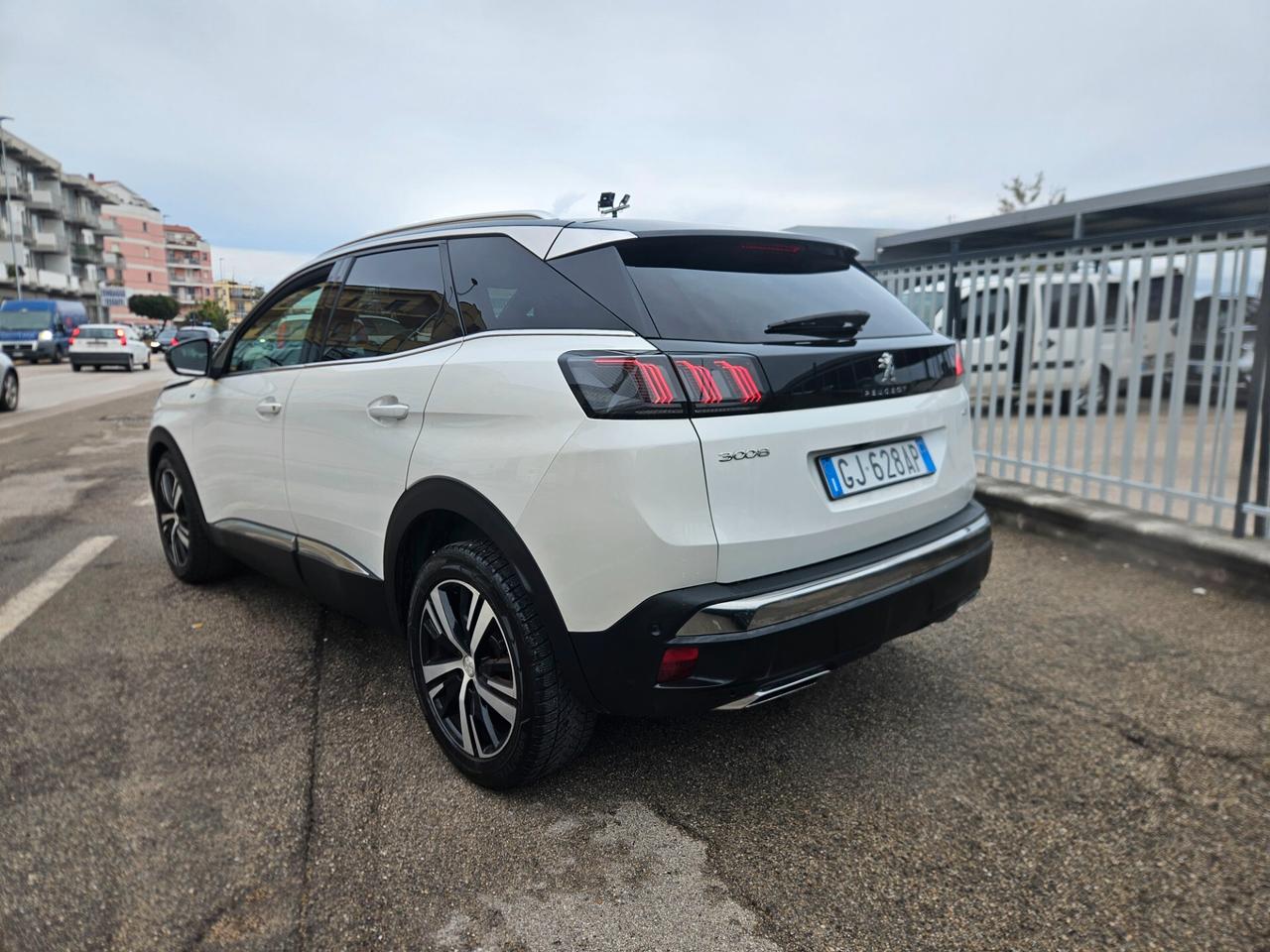 Peugeot 3008 BlueHDi 130 S&S EAT8 GT Bicolor