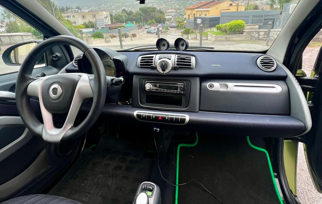 Smart ForTwo 1000 52 kW MHD coupé pulse Acc.Permute