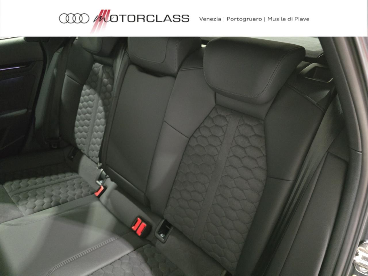 Audi RS3 sportback 2.5 tfsi quattro