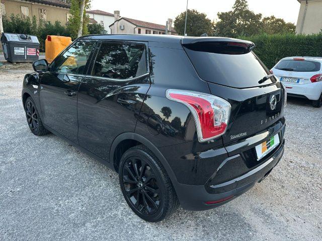SSANGYONG Tivoli 1.6d 2WD BLACK EDITION