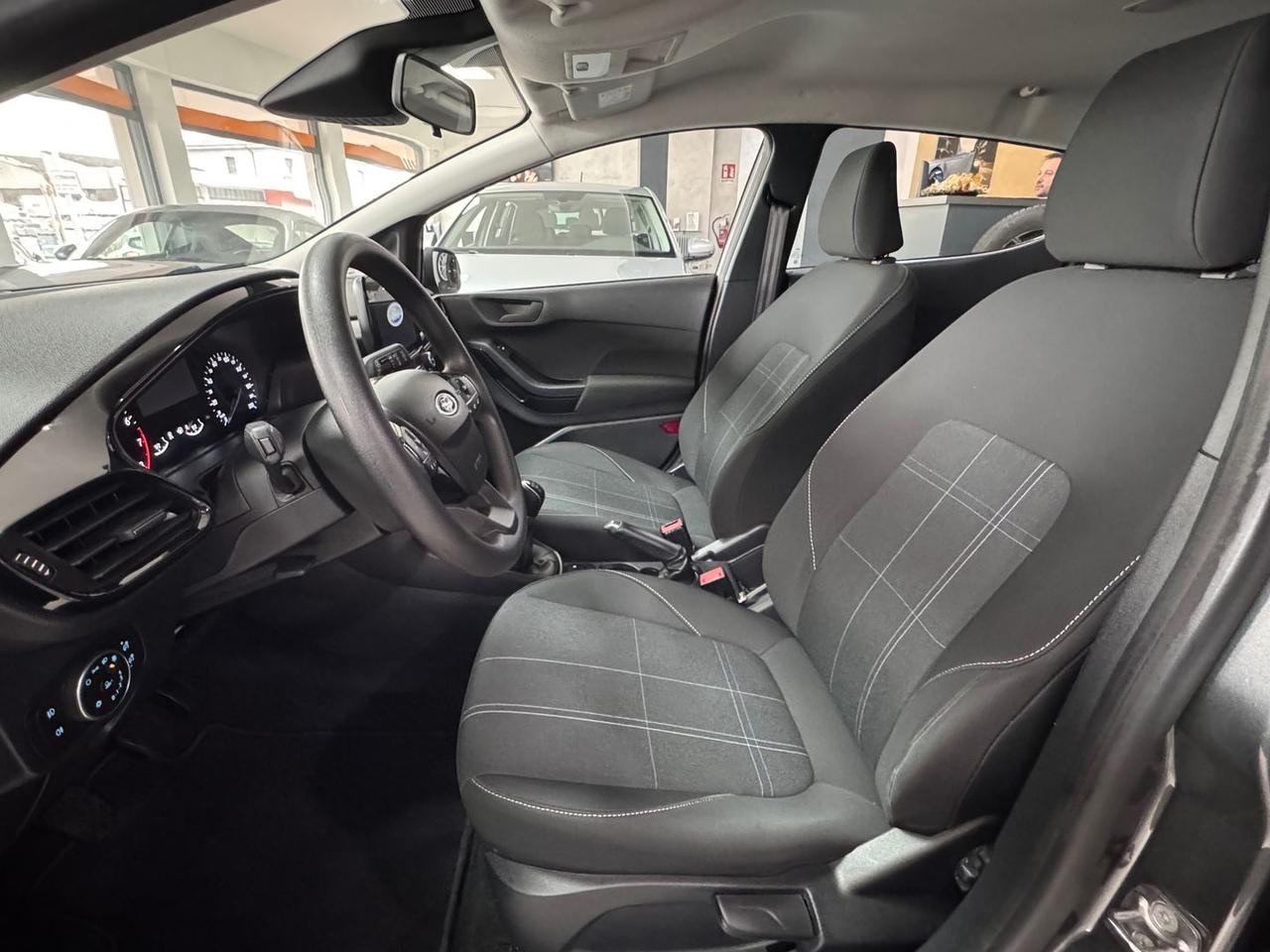 Ford Fiesta Titanium 1.1 GPL  #8006