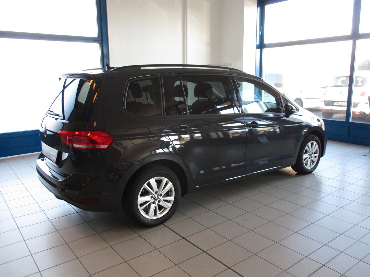 Volkswagen Touran 2.0 TDI 150 CV SCR DSG Executive BlueMotion Tech.