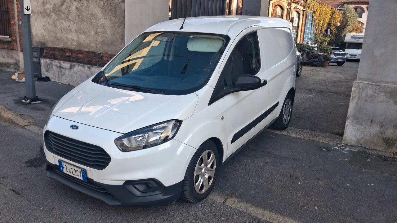 Ford Tourneo Courier 1.5 TDCI 75 CV Plus