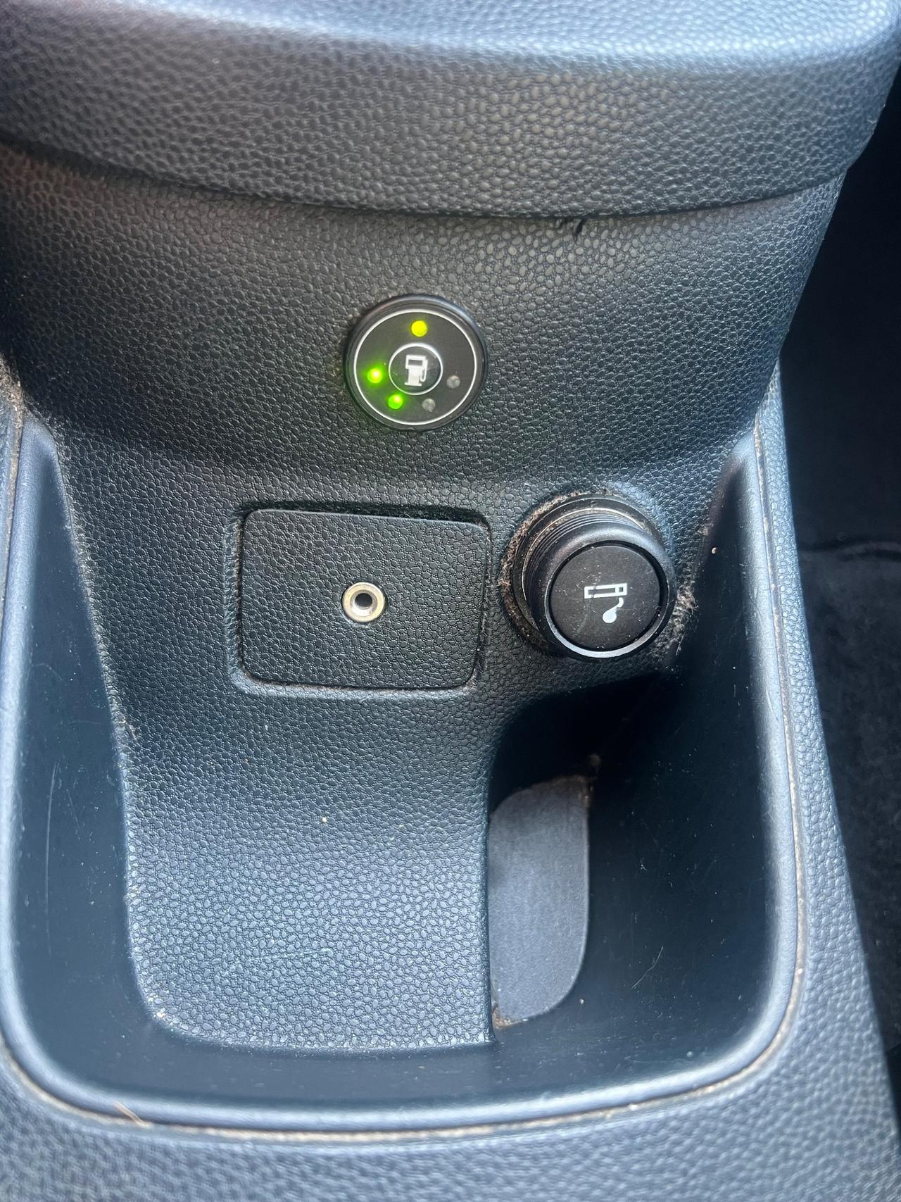 Ford Fiesta 1.4 5 porte Bz.- GPL Titanium