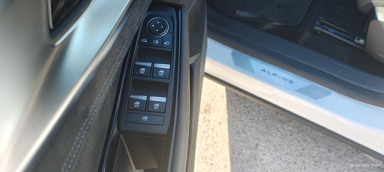 Renault Austral Full Hybrid E-Tech 200 CV Iconic Esprit Alpine