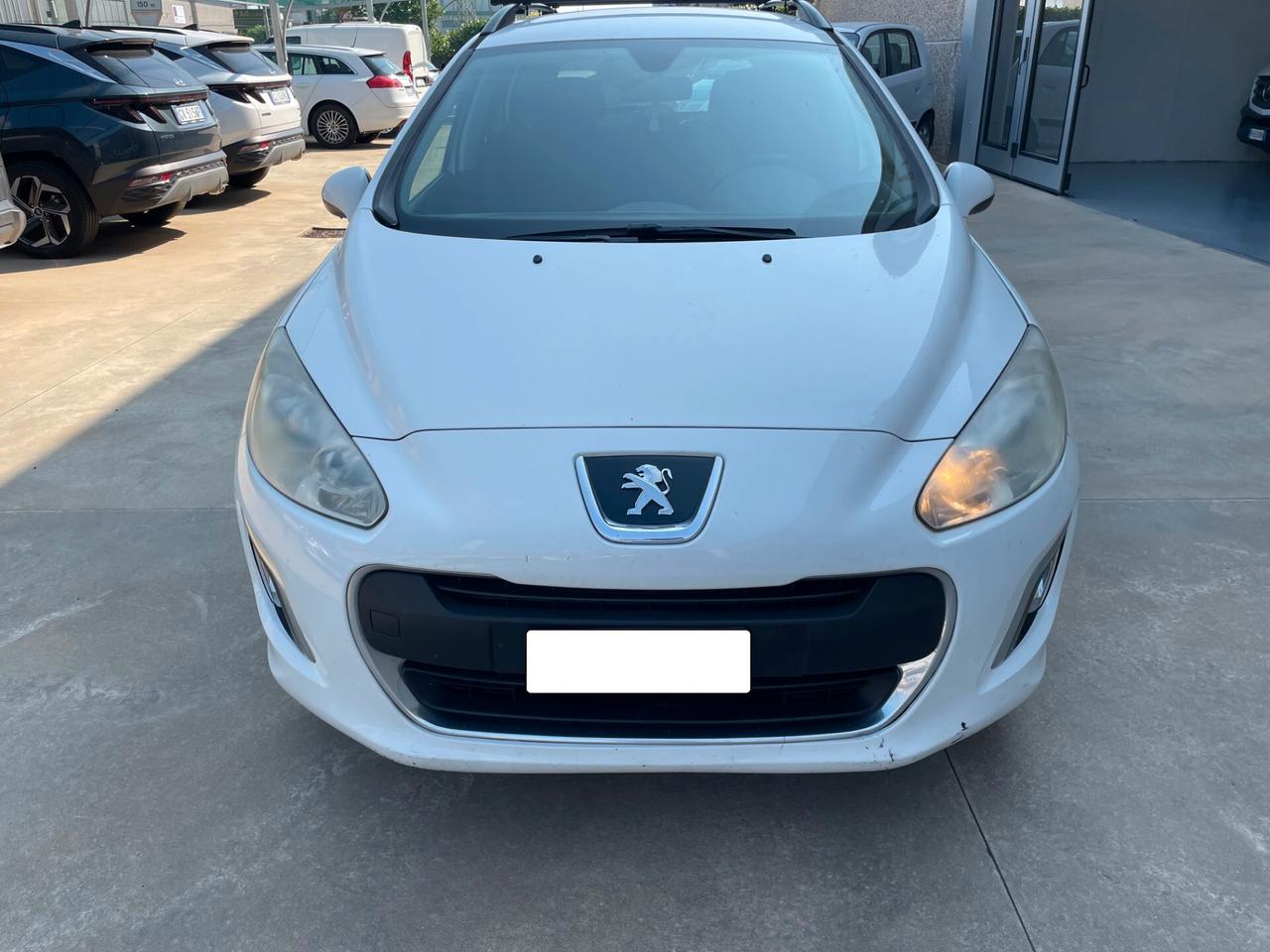 Peugeot 308 1.6 8V e-HDi 112CV