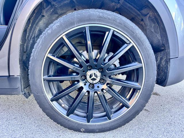 MERCEDES-BENZ GLA 180 d Automatic Premium Plus pacchetto AMG full LED