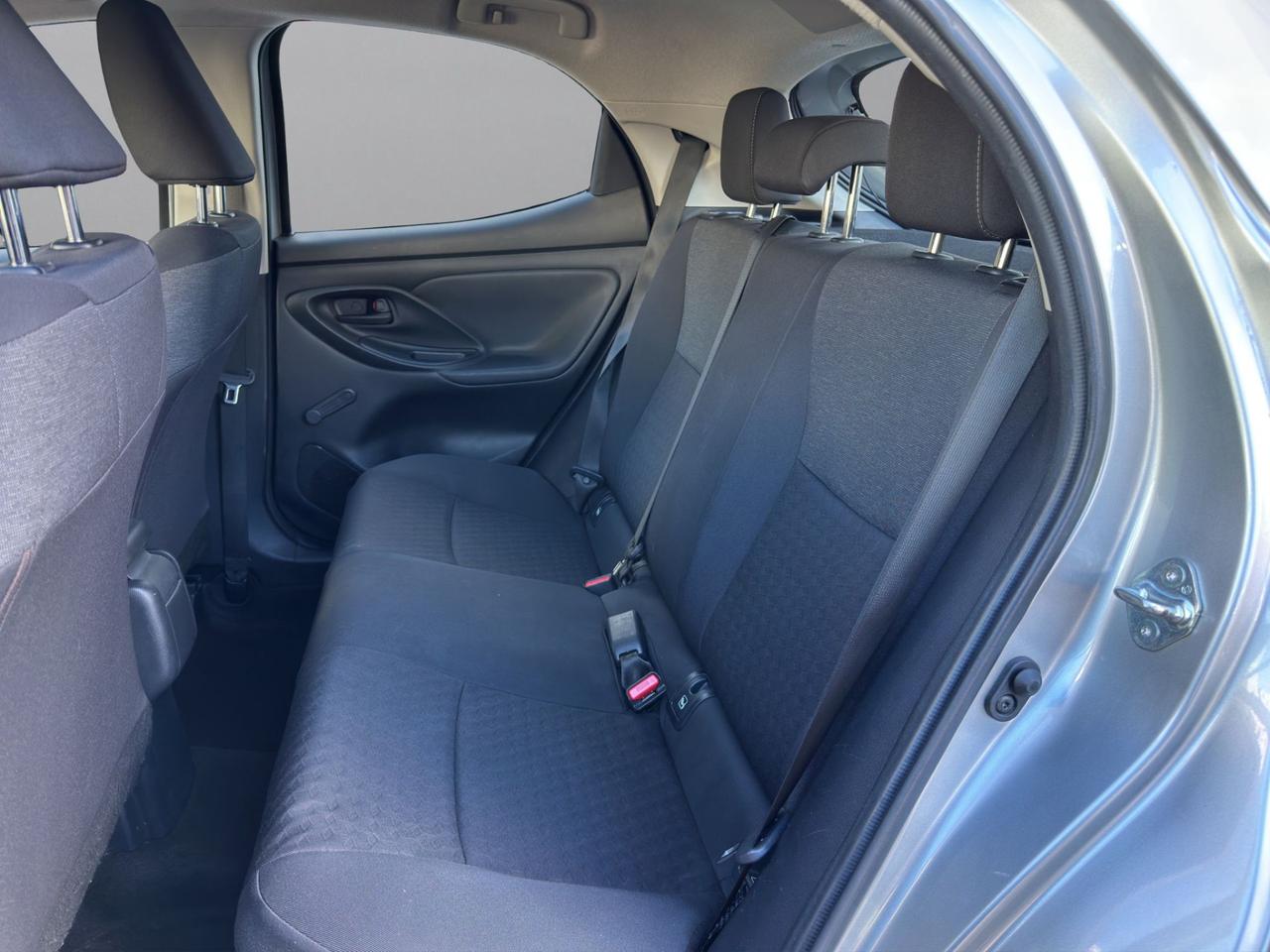 Toyota Yaris 1.5h Business