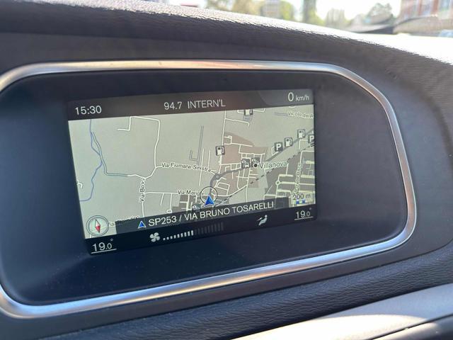 VOLVO V40 D2 'eco' Momentum