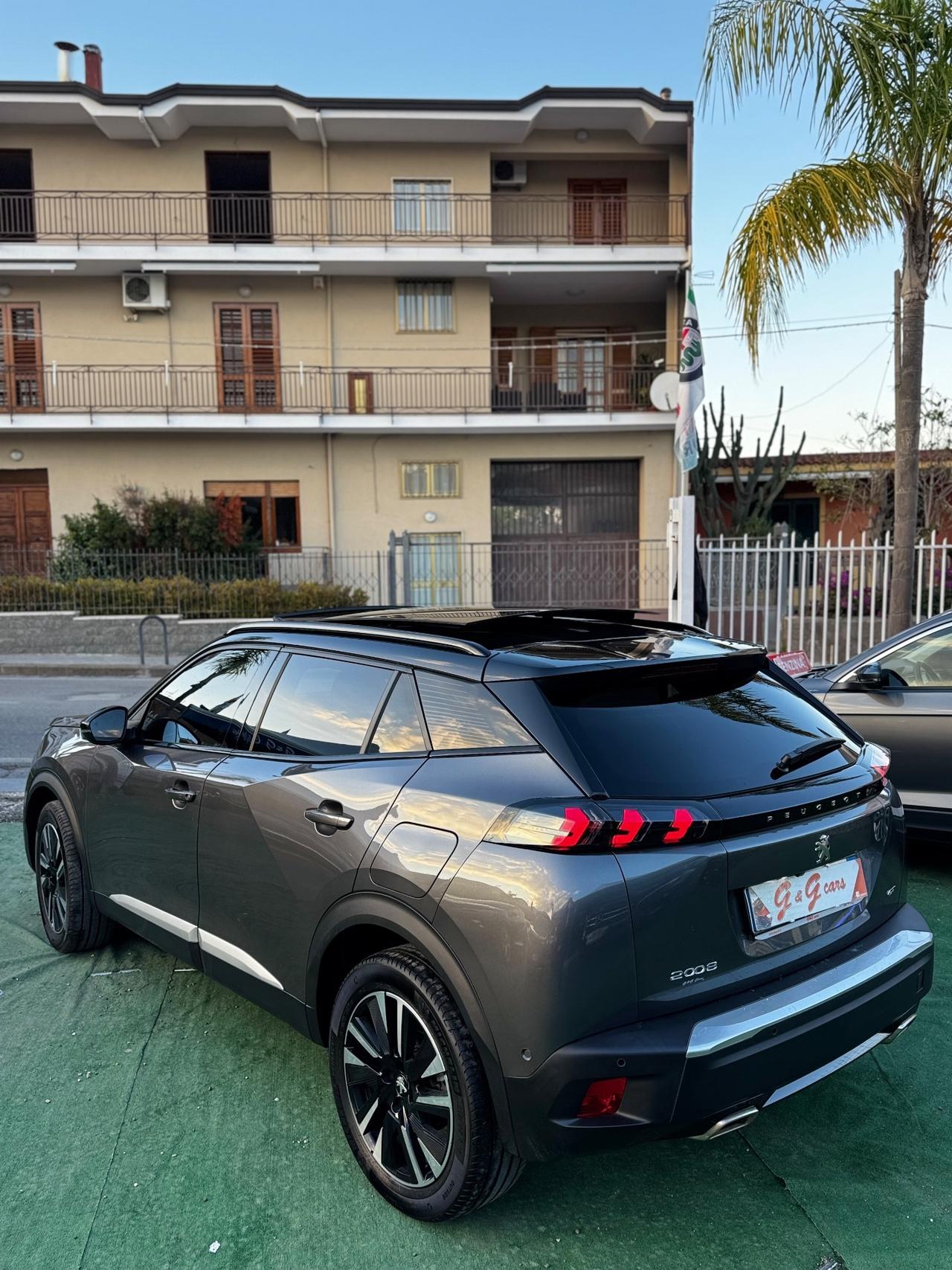 Peugeot 2008 PureTech 130 S&S EAT8 GT Pack