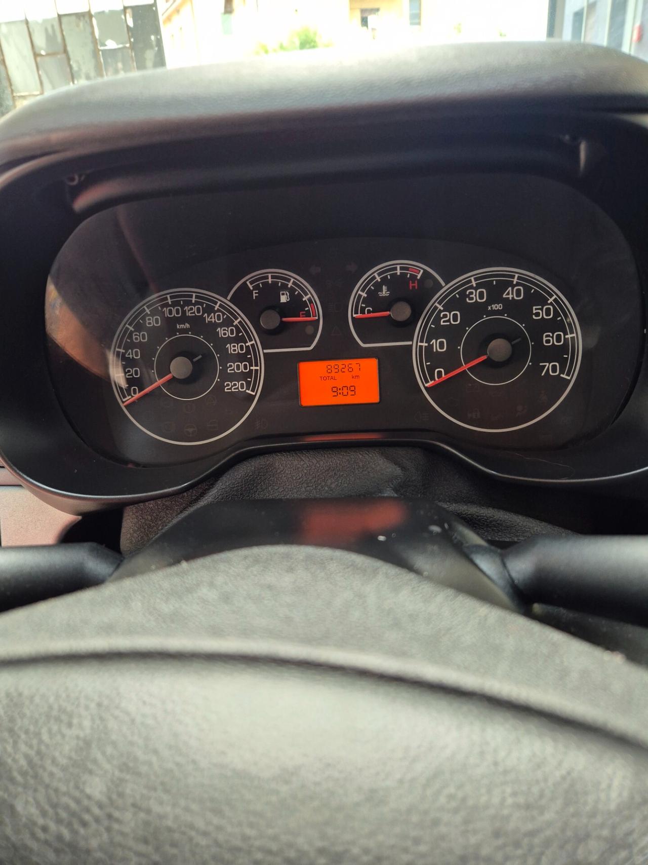 Fiat Grande Punto BENZINA NEO PATENTATI GARANZIA