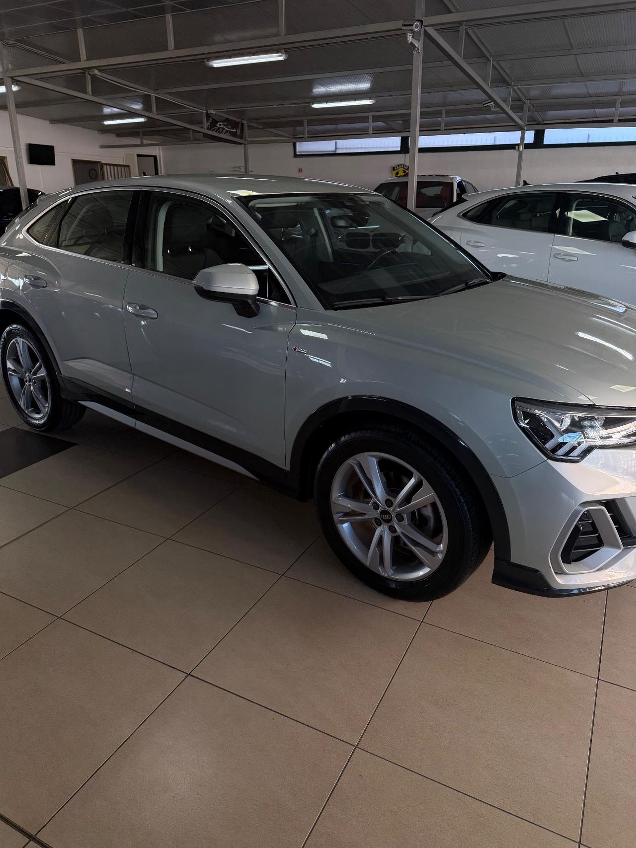 Audi Q3 35 TDI SPORTBACK S tronic line 150CV