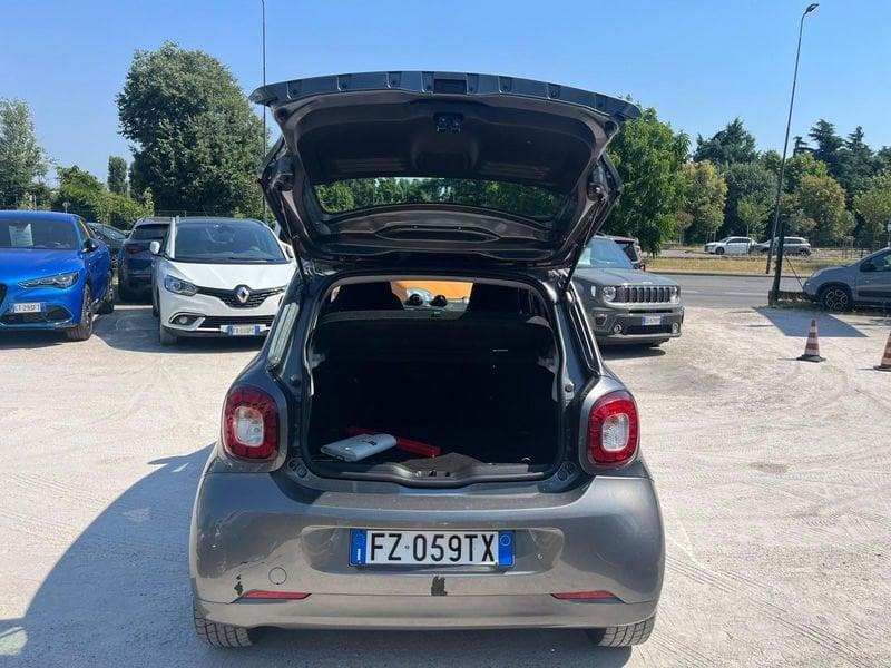 smart forfour forfour 70 1.0 twinamic Passion