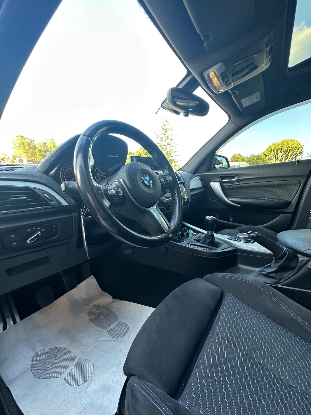 Bmw 118 118d 5p. Msport