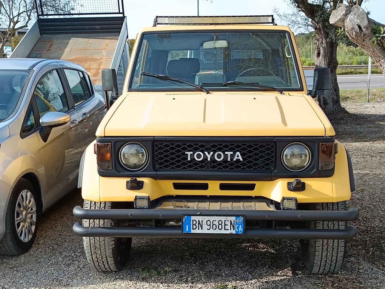 Toyota Land Cruiser 1989 4x4 - 2.4 td Lb automobili