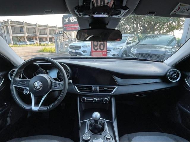 Alfa Romeo Giulia 2.2 Turbodiesel 150 CV Business Launch Edition