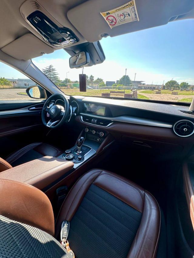 ALFA ROMEO Stelvio 2.2 TD 180cv AT8 RWD Veloce