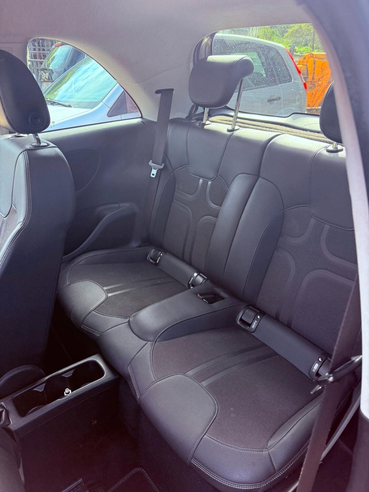 Opel Adam 1.4 87 CV GPL Tech Slam