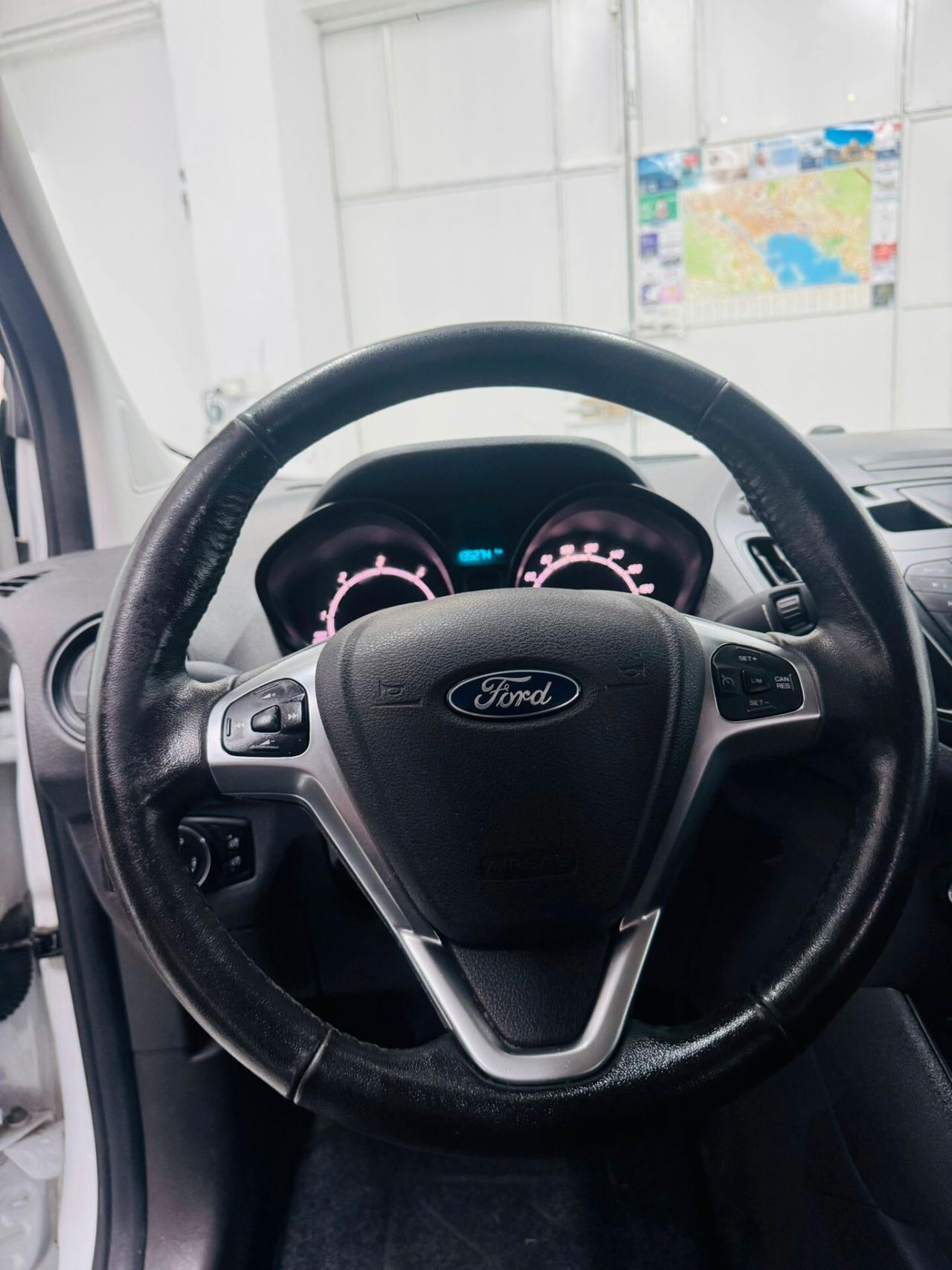 Ford transit courier 1,5 tdci anno 2020