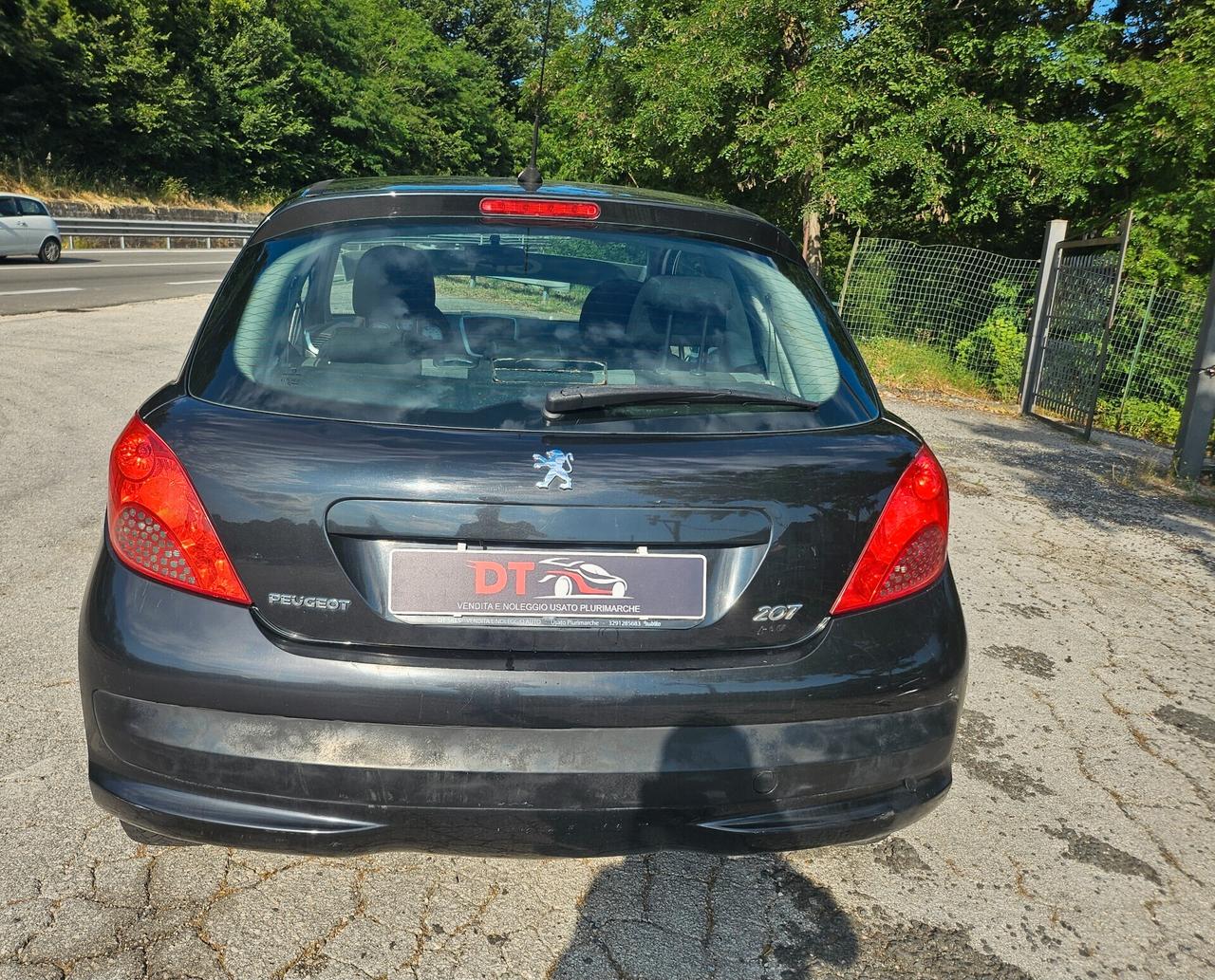 Peugeot 207 1.4 GPL DI SERIE NEOPATENTATI