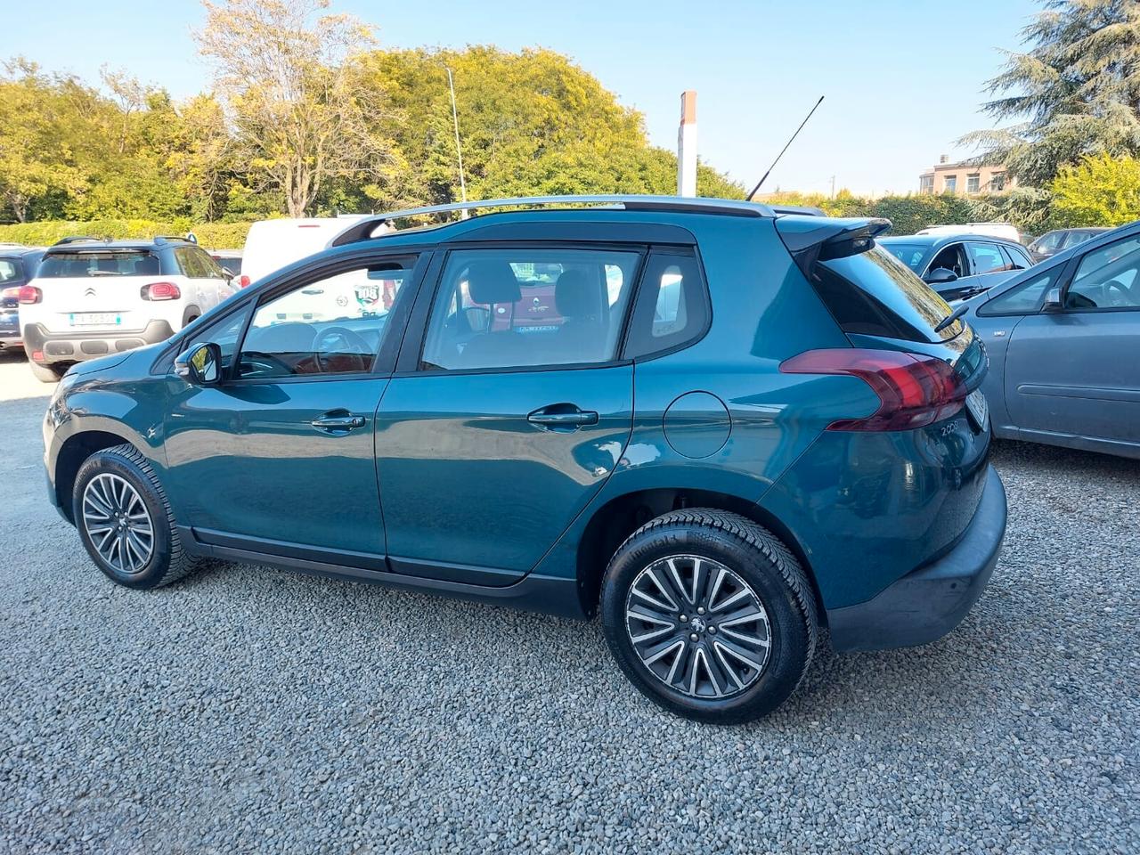 Peugeot 2008 PureTech 82 Allure UNICO PROPRIETARIO p
