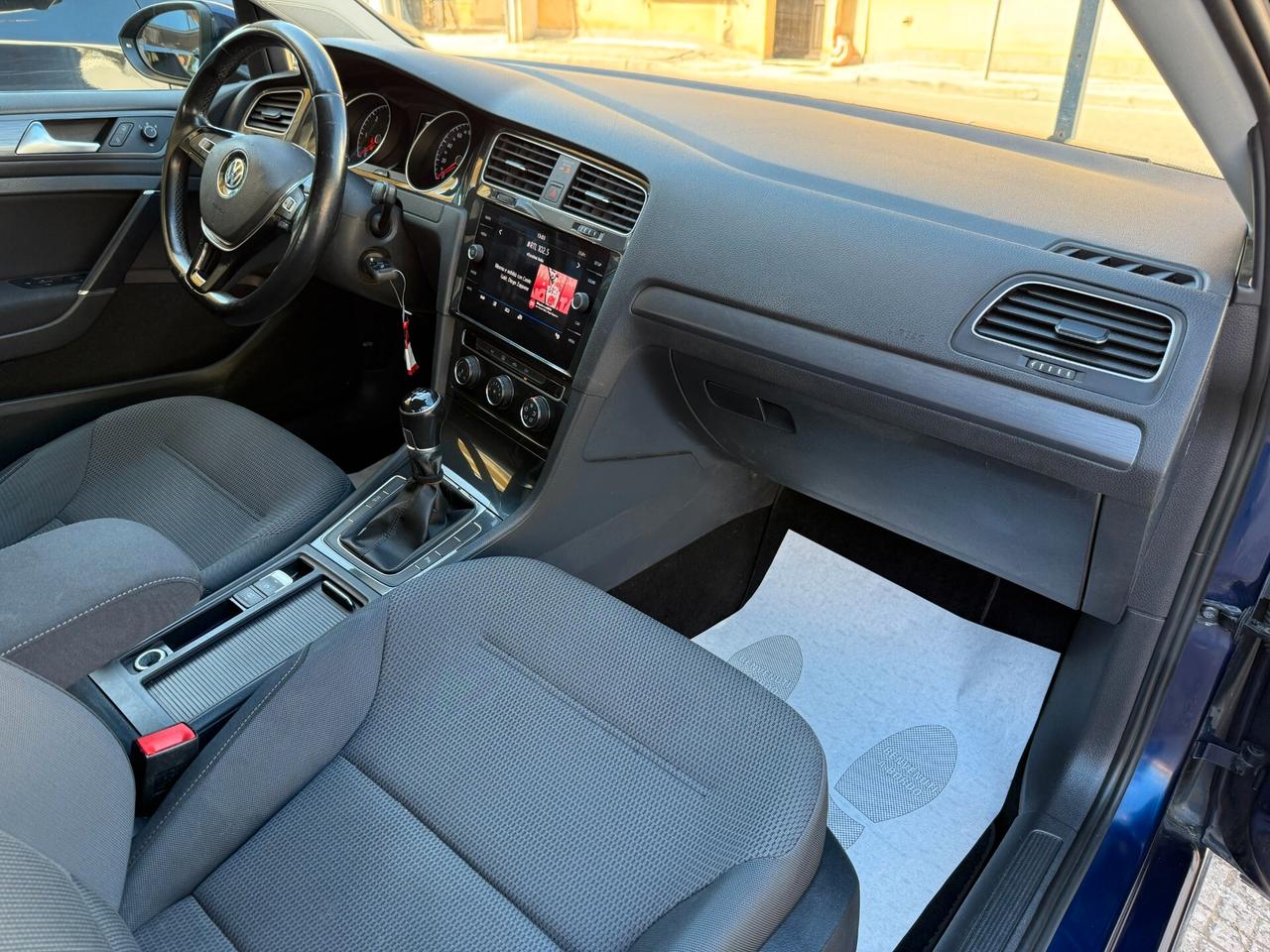 VOLKSWAGEN GOLF 1.6 TDI 115CV BUSINESS - 2020