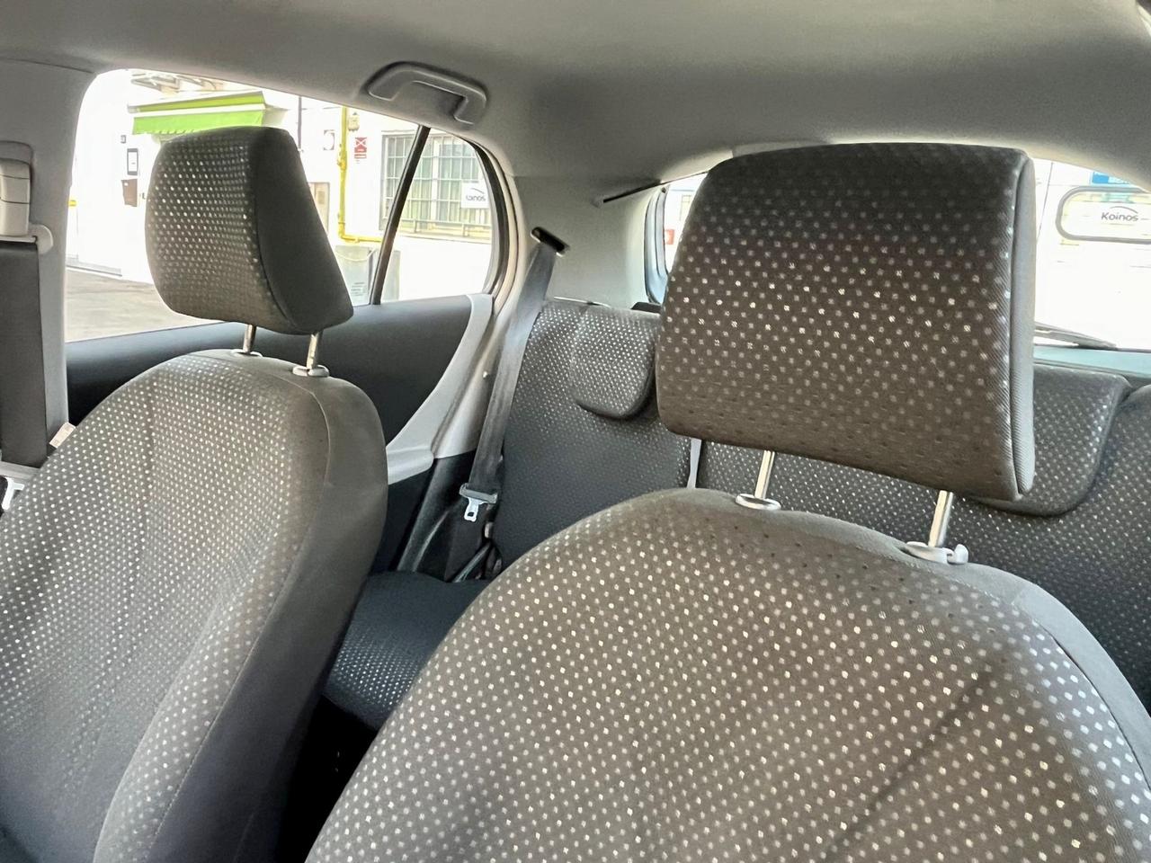 Toyota Yaris 1.3benz 2011 58.000km perfetta per neopatentati