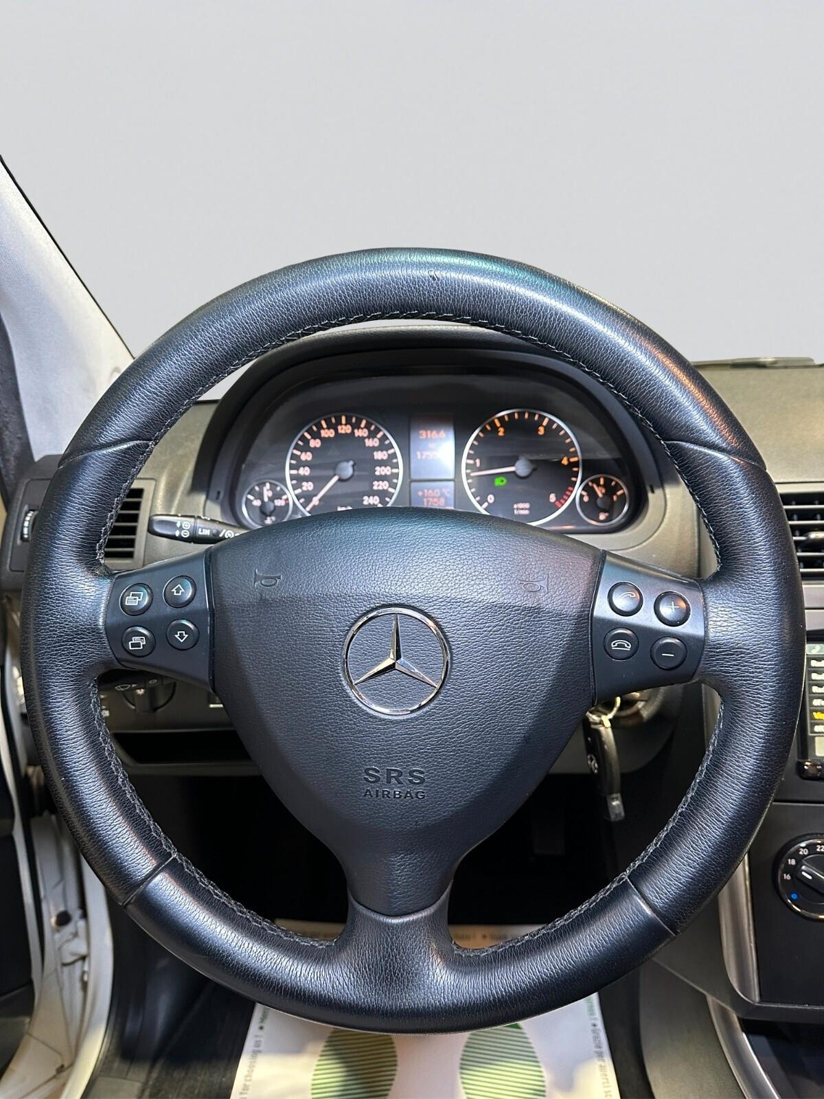 Mercedes-benz A 180 CDI Coupé Premium