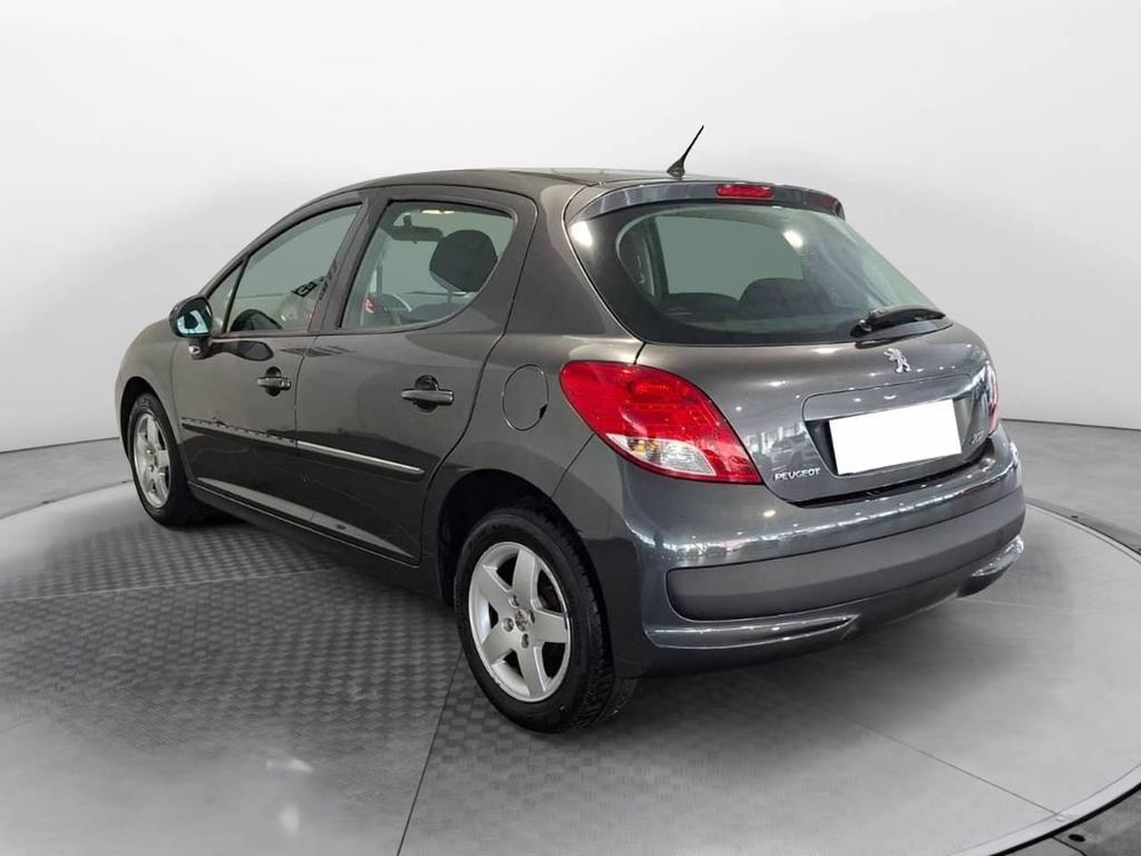 Peugeot 207 5 Porte 1.4 HDi X-Line