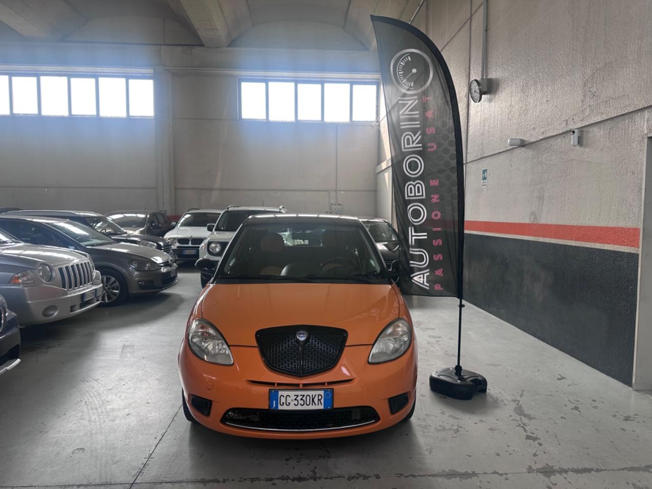 Lancia Ypsilon 1.2 Platino