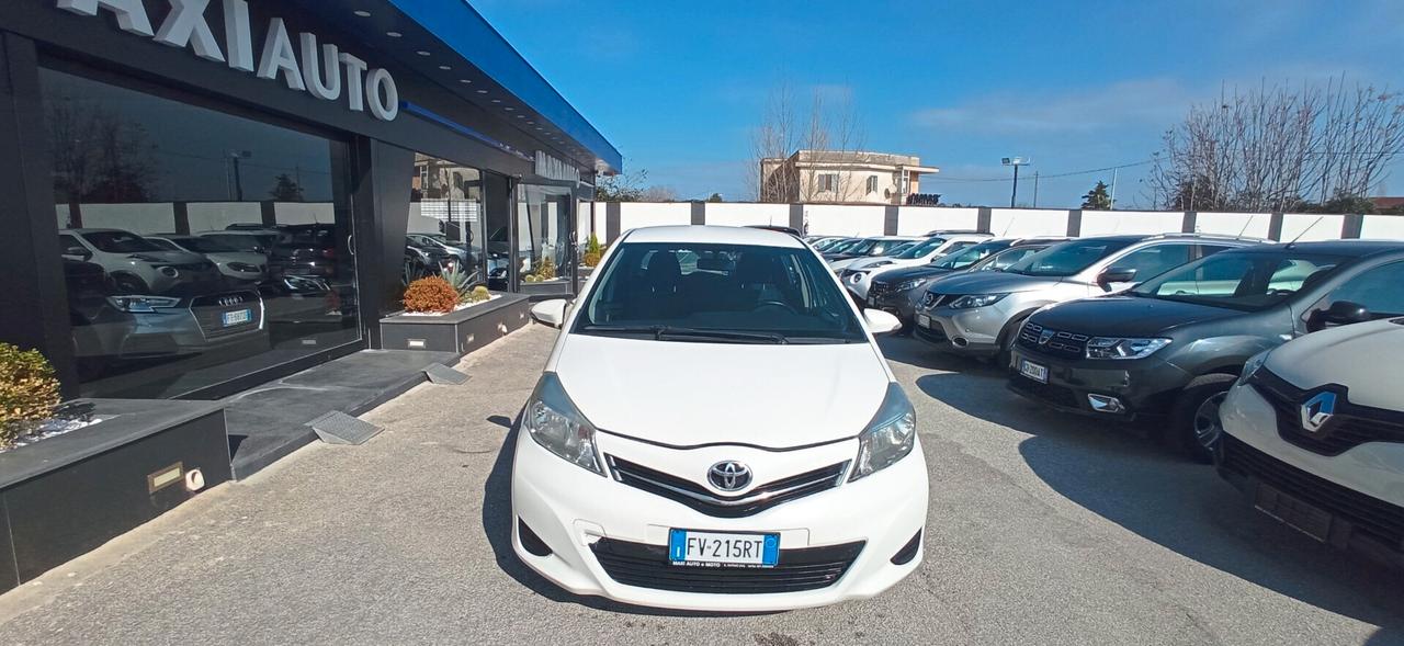 Toyota Yaris 1.0 5 porte GPL