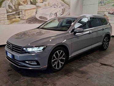 VOLKSWAGEN Passat Variant EVO 2.0 TDI DSG Executive -VIRTUAL RETROCAM SED.RISC. GAR.24M