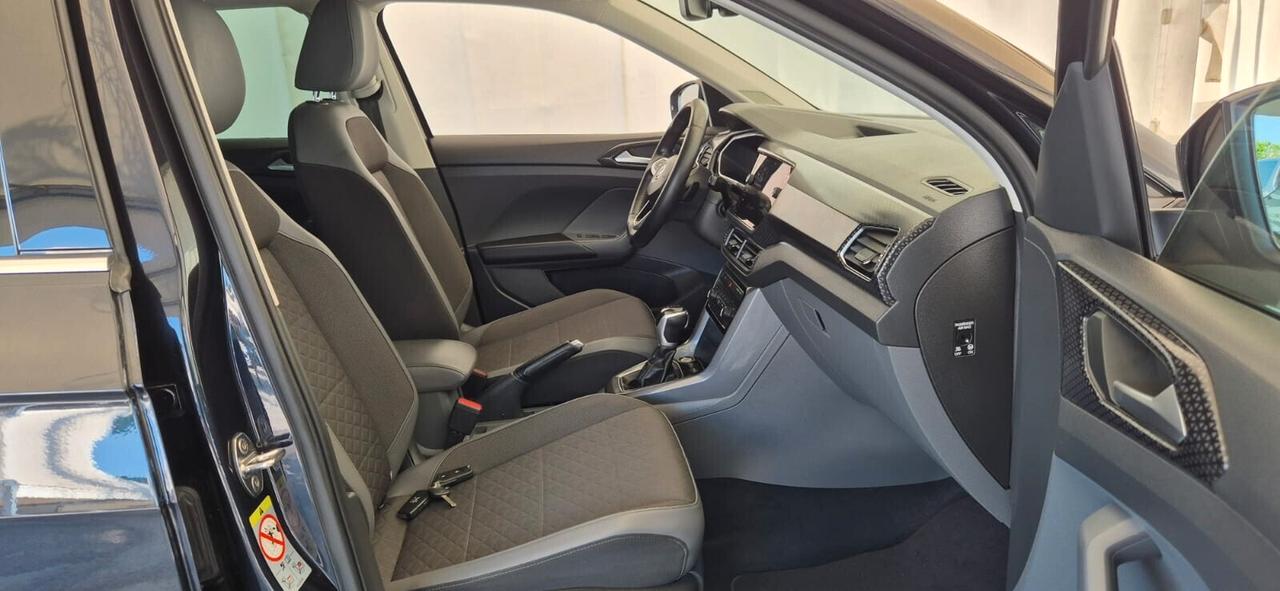 VOLKSWAGEN T-CROSS 1.6 TDI R-Line 12/2019