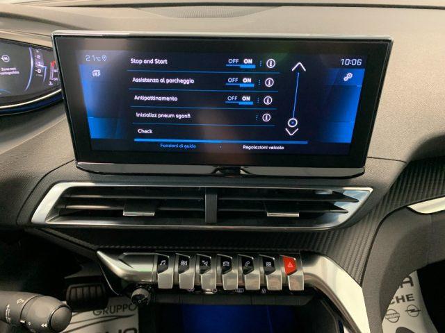 PEUGEOT 5008 1.5 BlueHDi 7 Posti EAT8 Allure Automatico
