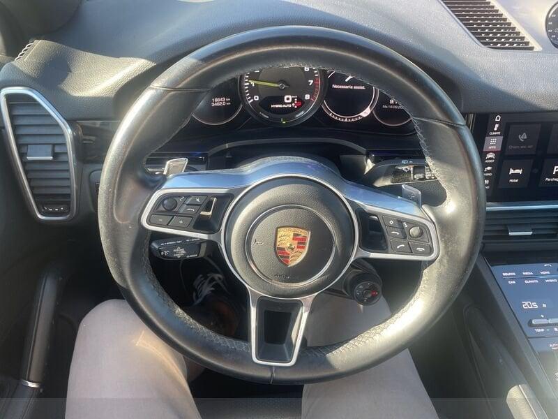 Porsche Cayenne III 2018 Benzina 3.0 e-hybrid tiptronic