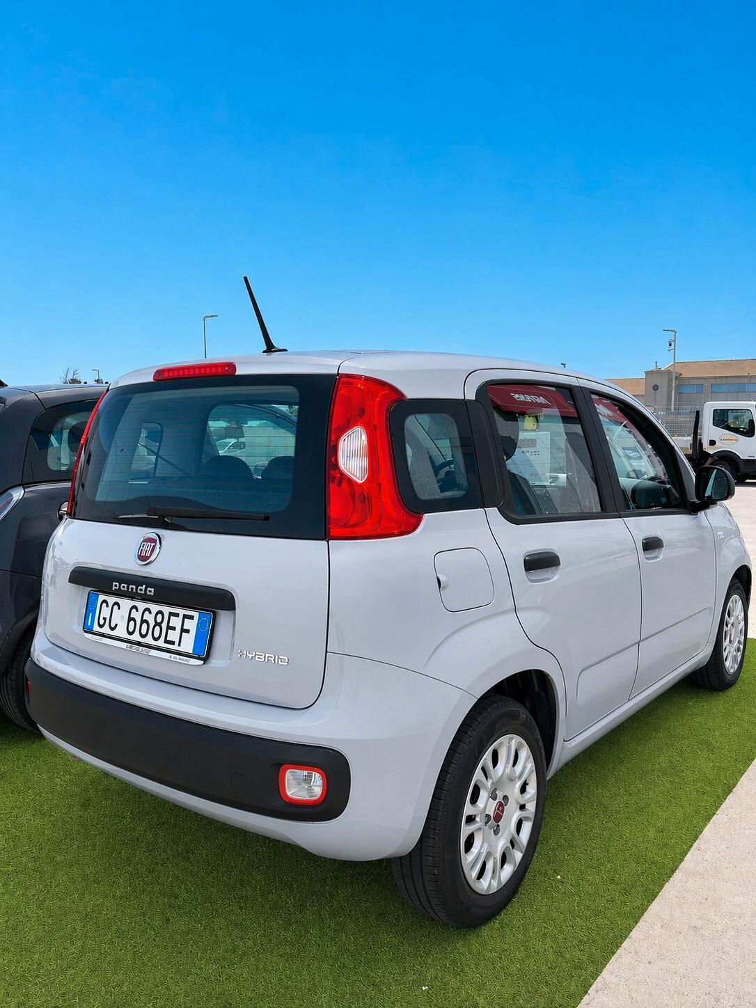 Fiat Panda 1.0 FireFly S&S Hybrid