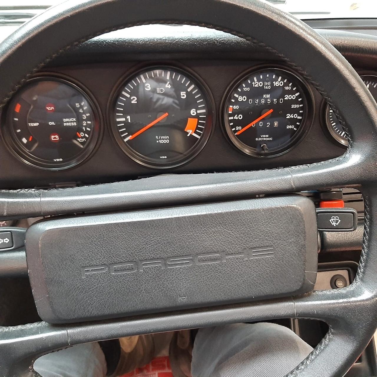Porsche 911 3.2 Speedster Turbo Look