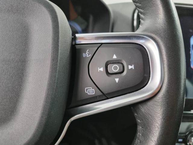 VOLVO XC40 T5 Recharge Plug-in Hybrid Inscription