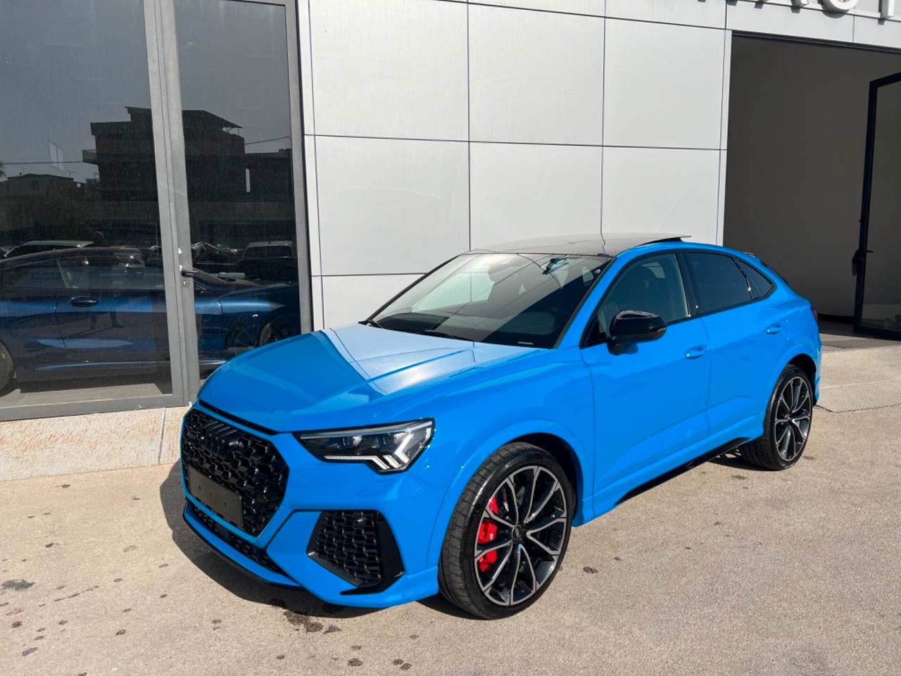 Audi RS Q3 spb 2.5 quattro possibilità noleggio no scoring