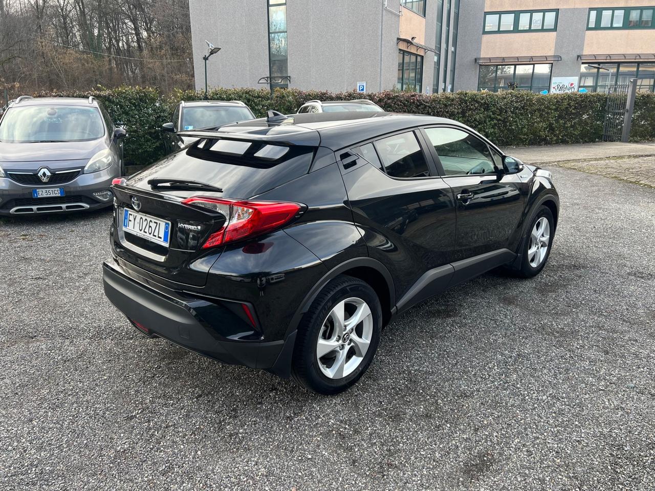 Toyota C-HR 1.8 Hybrid E-CVT Style+*TOYOTA APPROVED GARANZIA