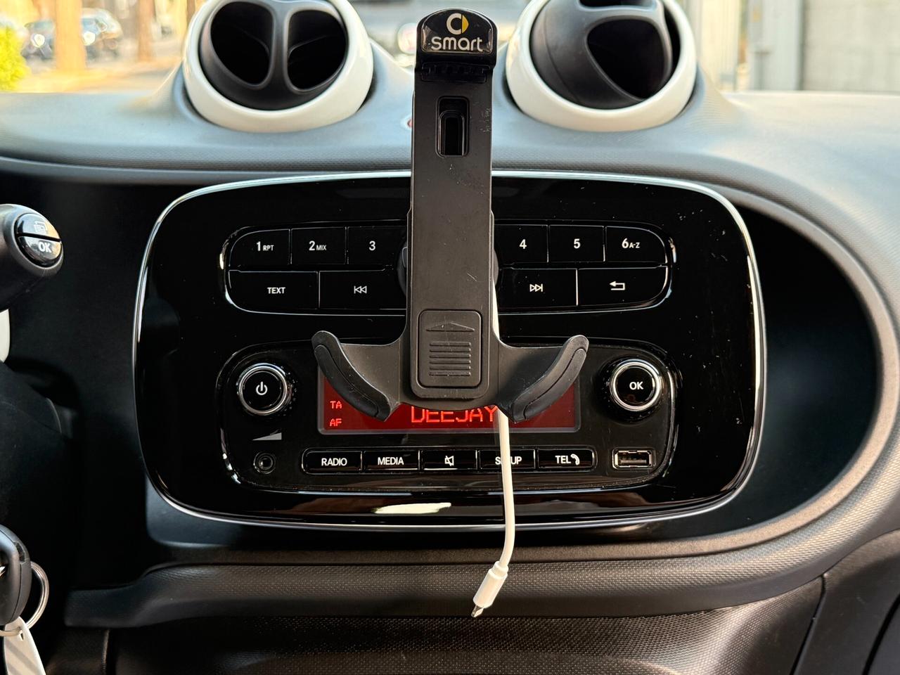 Smart ForFour 70 1.0 Passion *LED - 2019