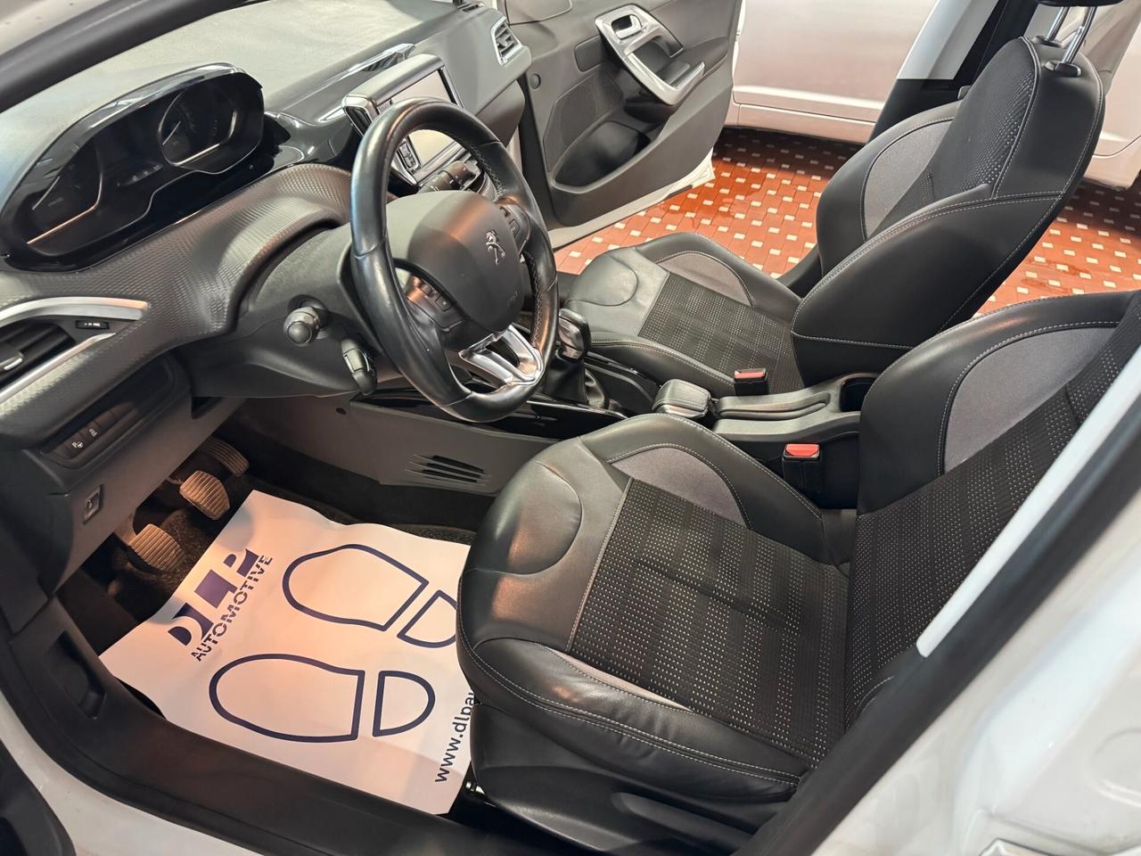 Peugeot 2008 PureTech 82 Allure - UNICO PROPRIETARIO