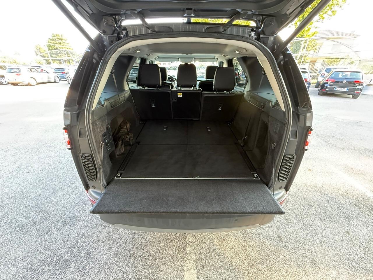 Land Rover Discovery 3.0 TD6 249 CV - 7 Posti