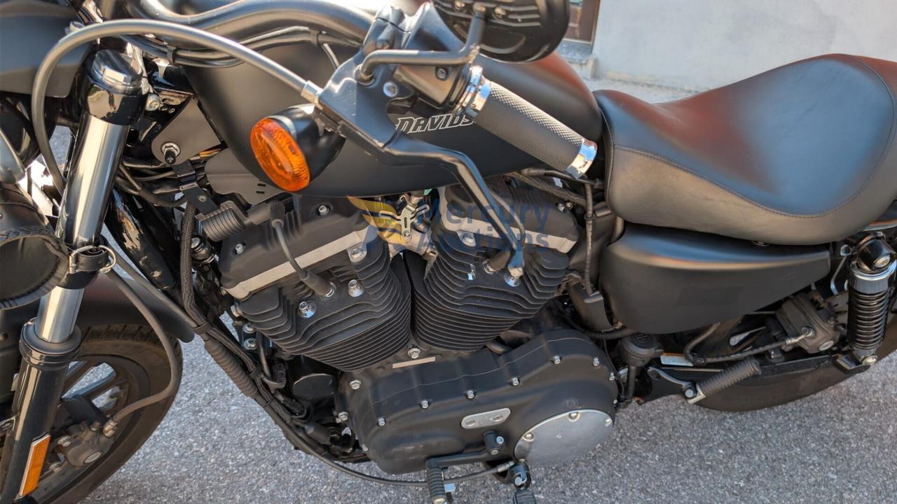 Harley-davidson Sportster 883