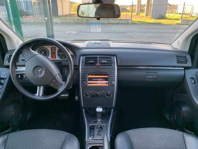 MERCEDES-BENZ B 180 CDI Premium