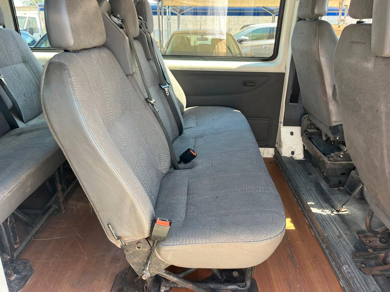 Ford Transit 9 POSTI