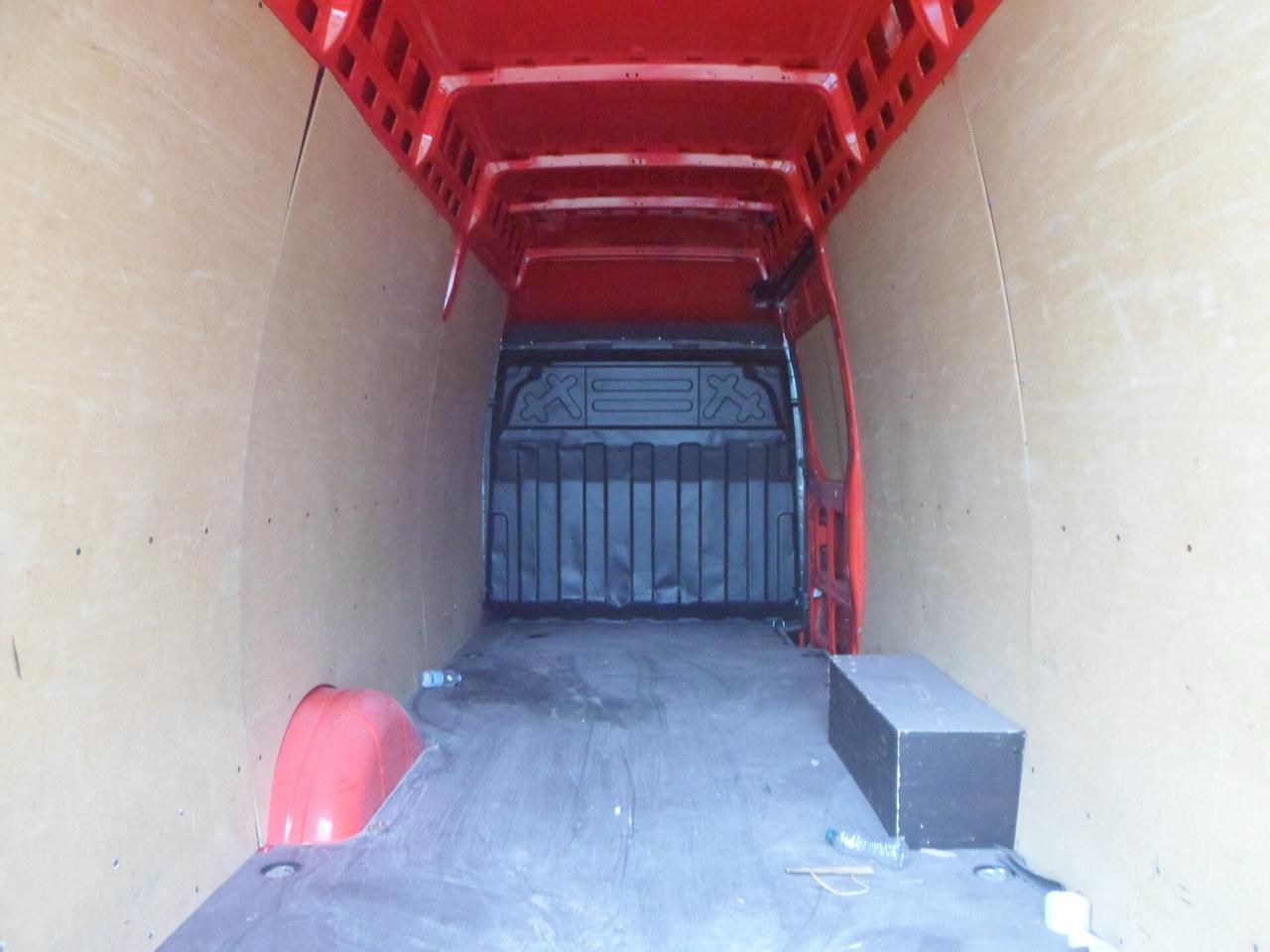 Iveco Daily 35s18 furgone maxi volume